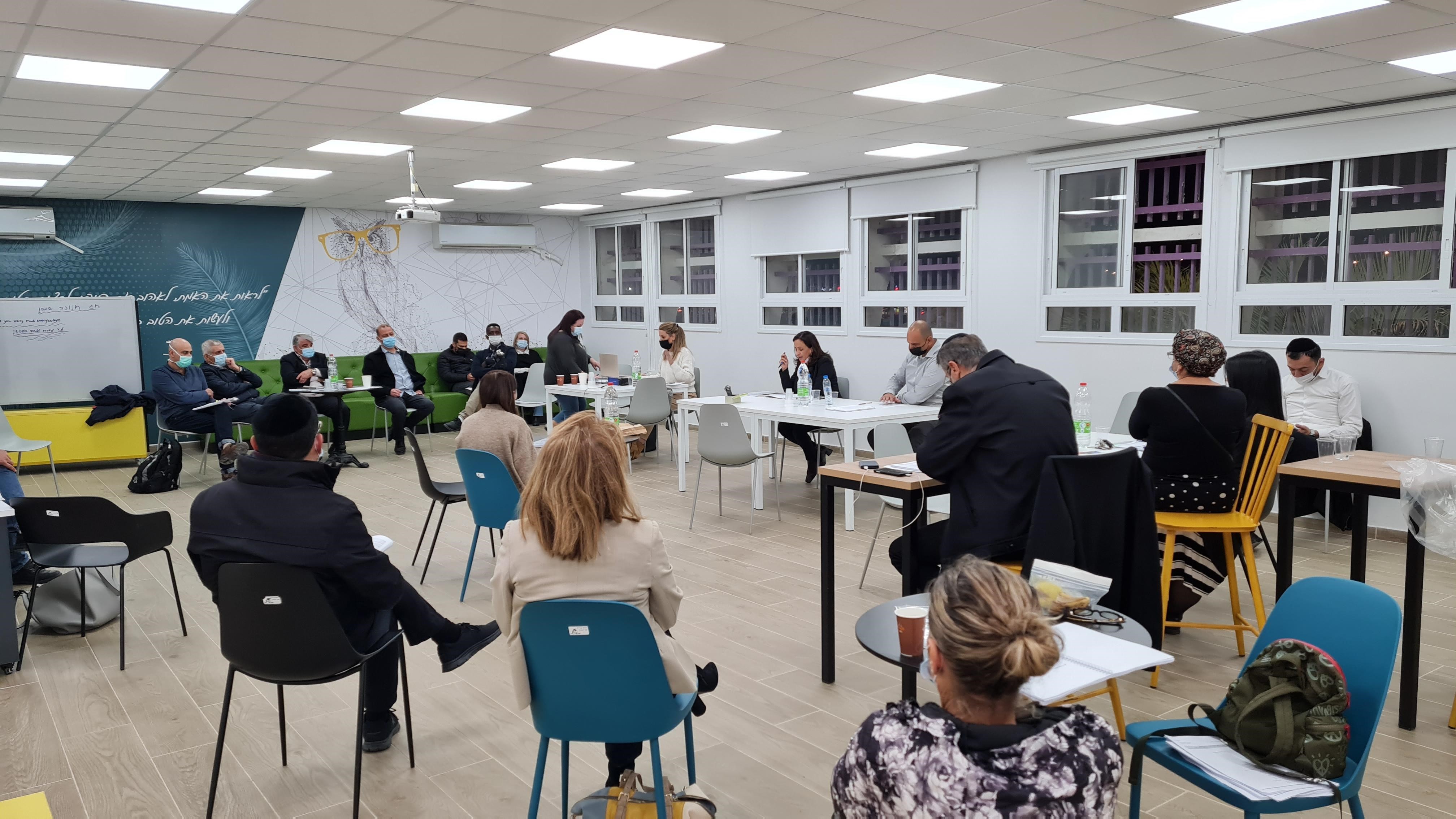 ישיבת מועצת העיר 