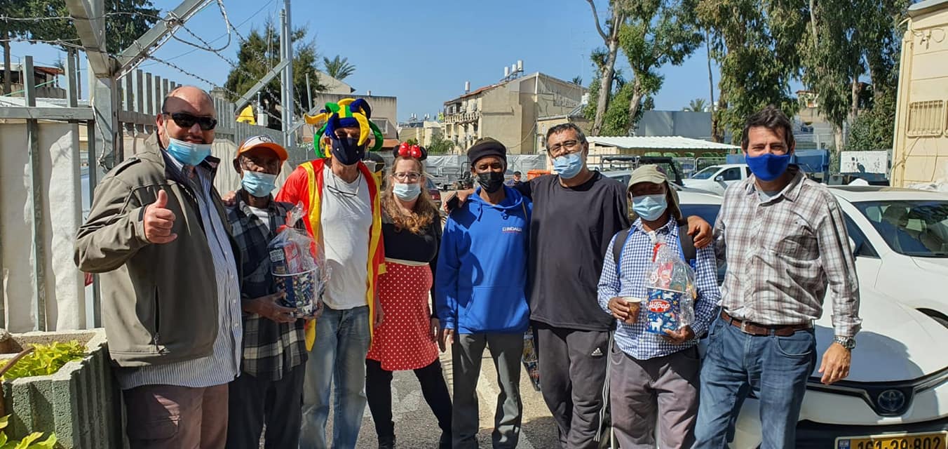 משלוחי מנות מכל הלב 