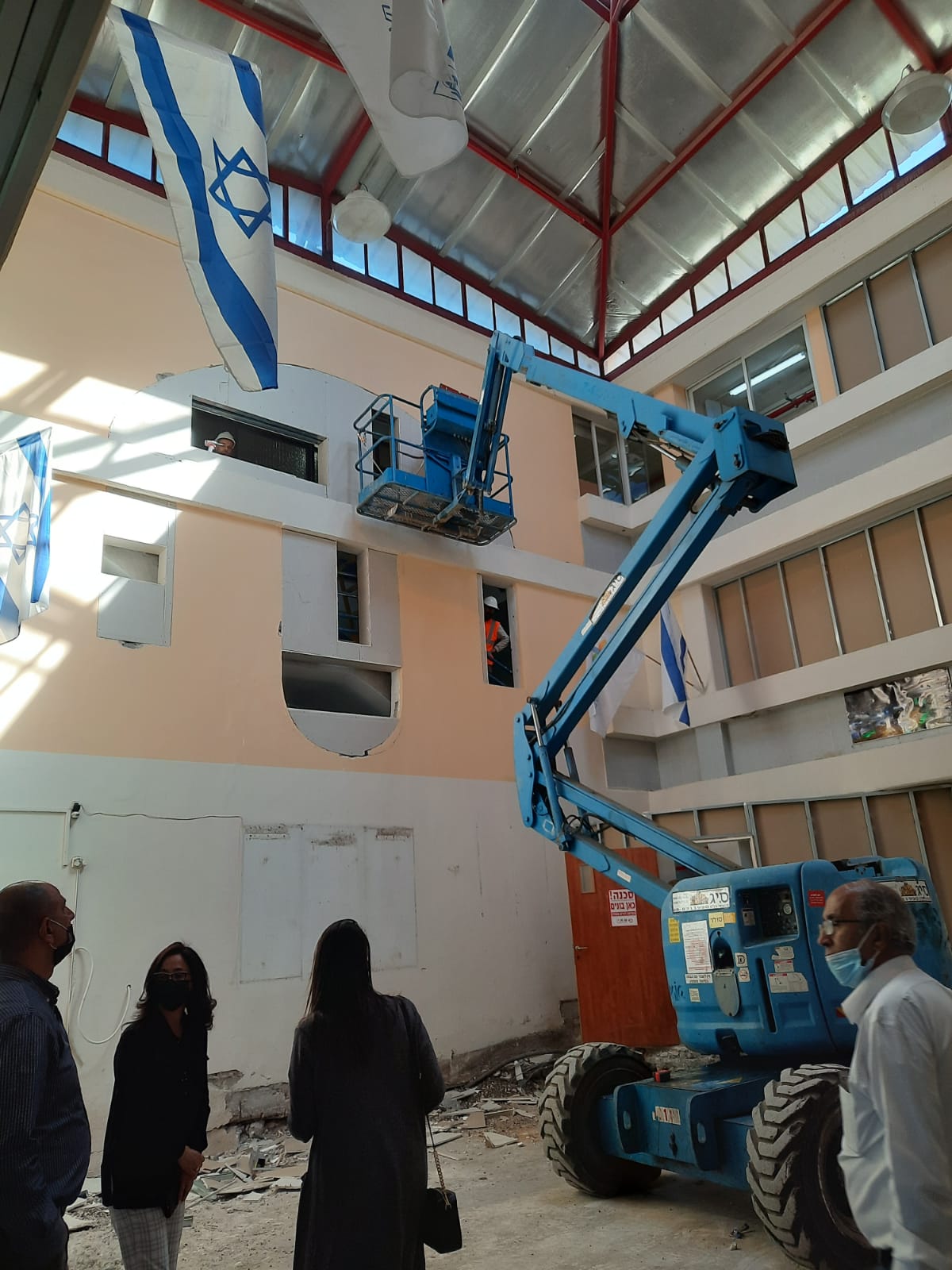 שיפוץ בניין העירייה 