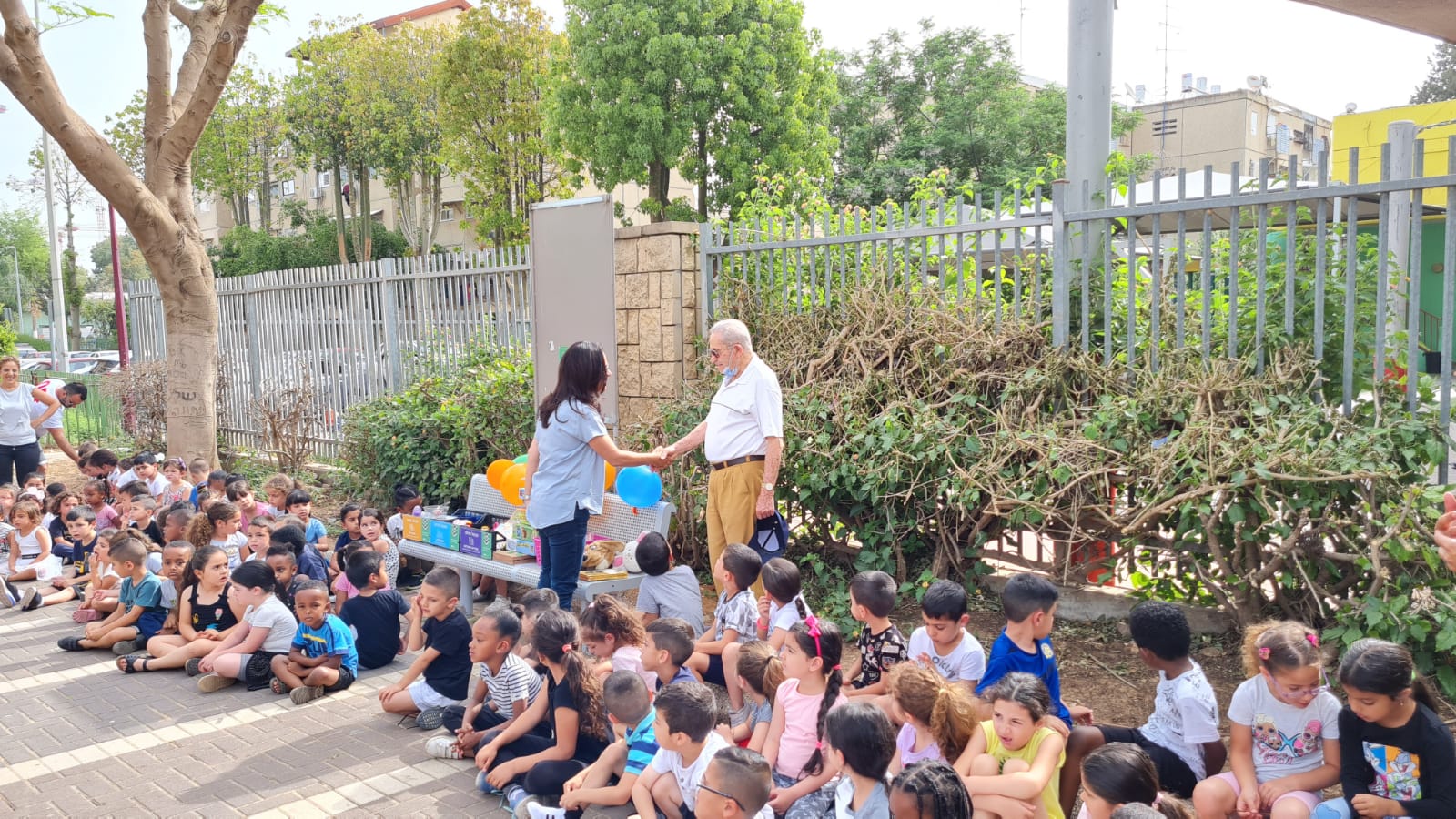 ספסל הנתינה 