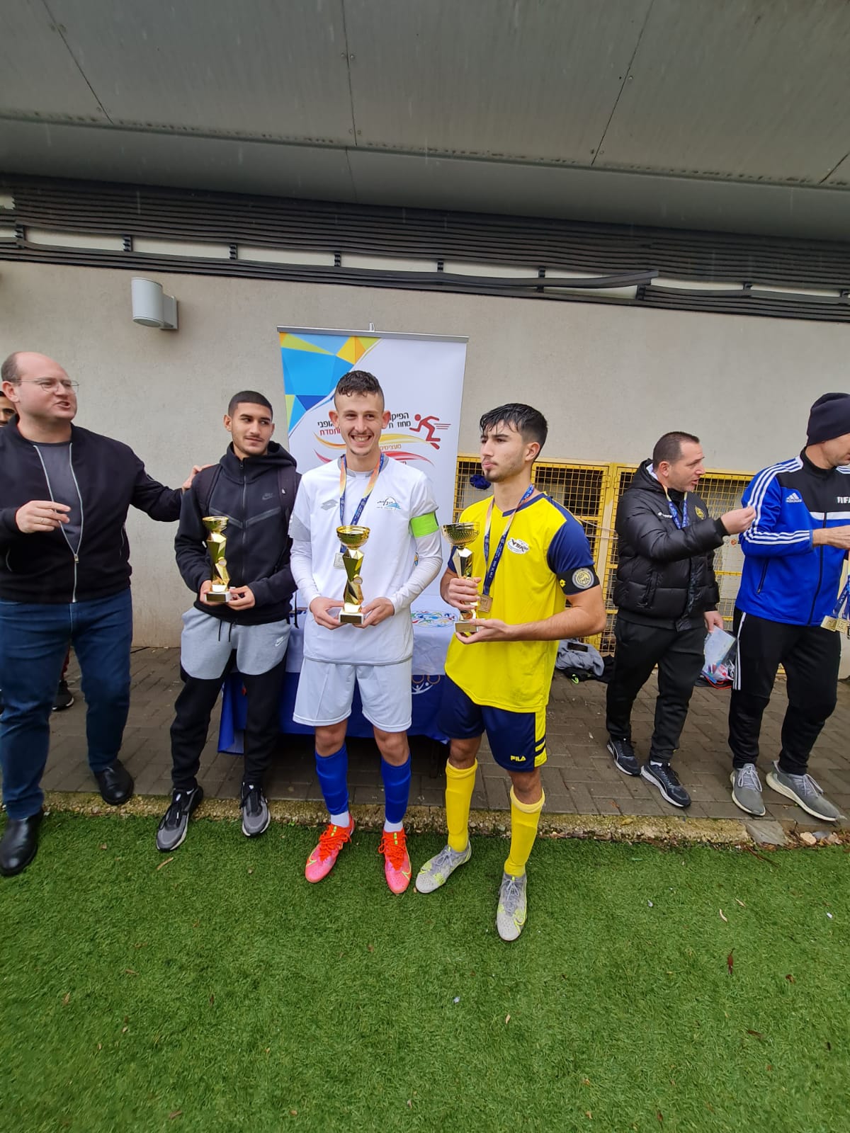 הישג אדיר לנבחרת הכדורגל של תיכון יובלים 