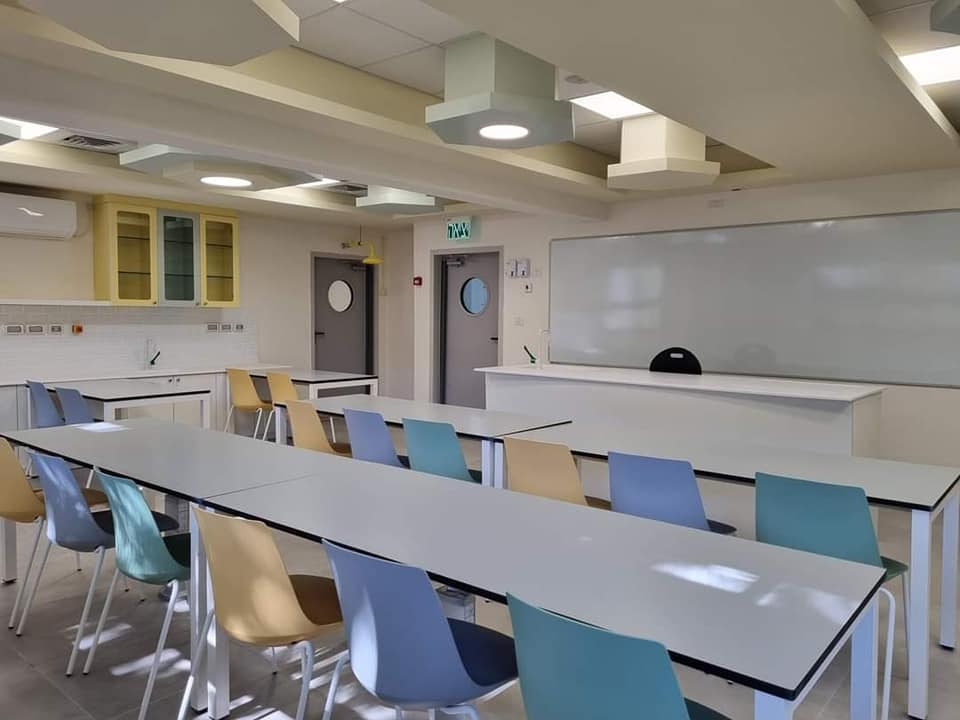 מעבדות מדעיות חדשות הוקמו בתיכון יובלים באור יהודה