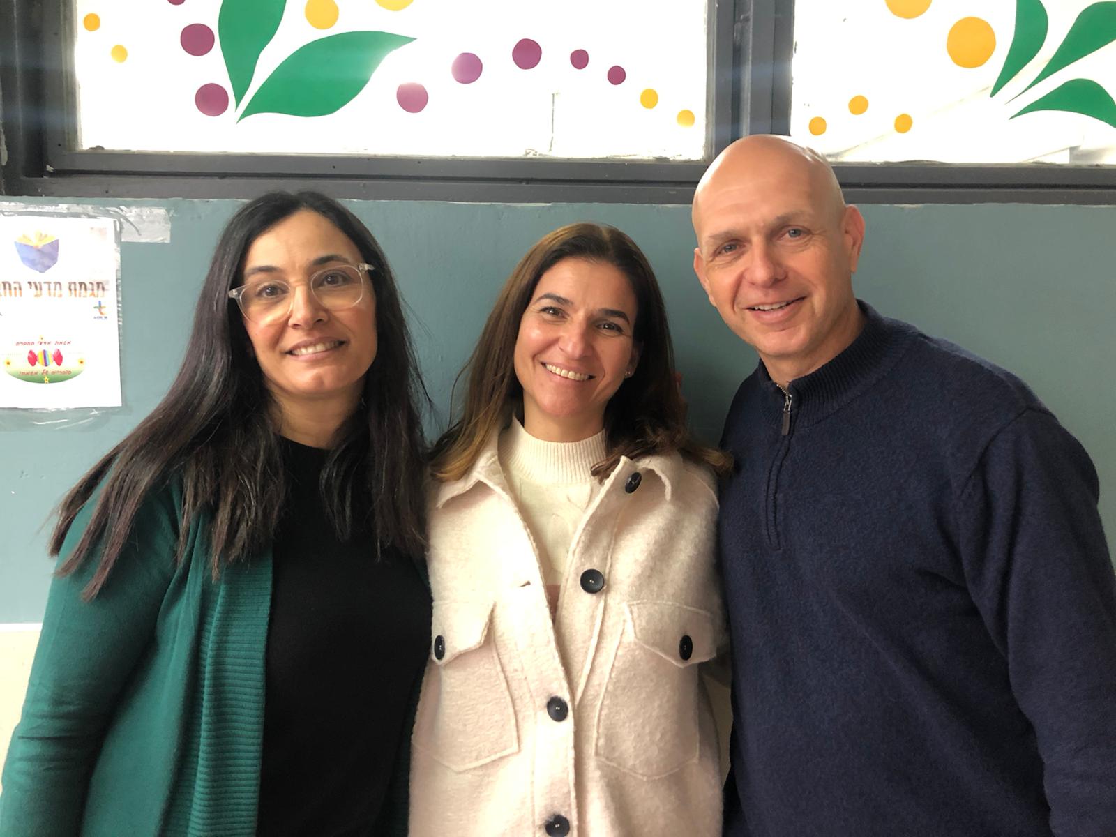 היה זה יום חגיגי, המציג את העשייה הלימודית העניפה