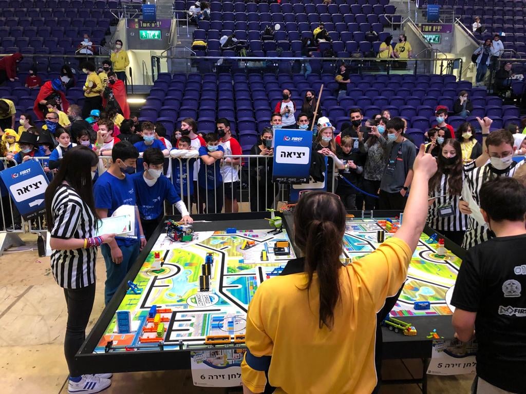 השתתפות מכובדת ל-2 נבחרות מאור יהודה בתחרות הארצית ברובוטיקה