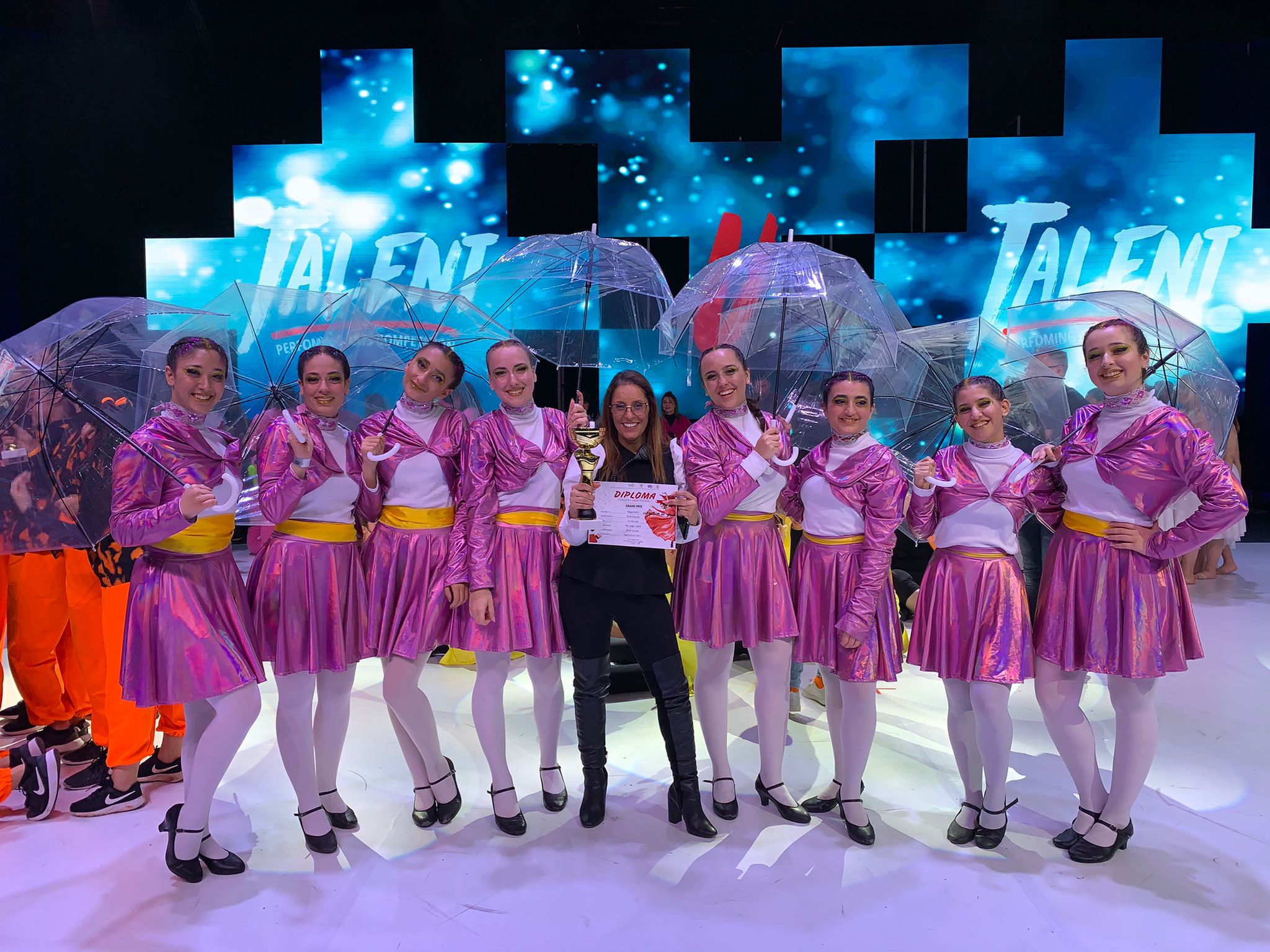 הישגים מצוינים לרקדניות אור יהודה בתחרות UTALENT