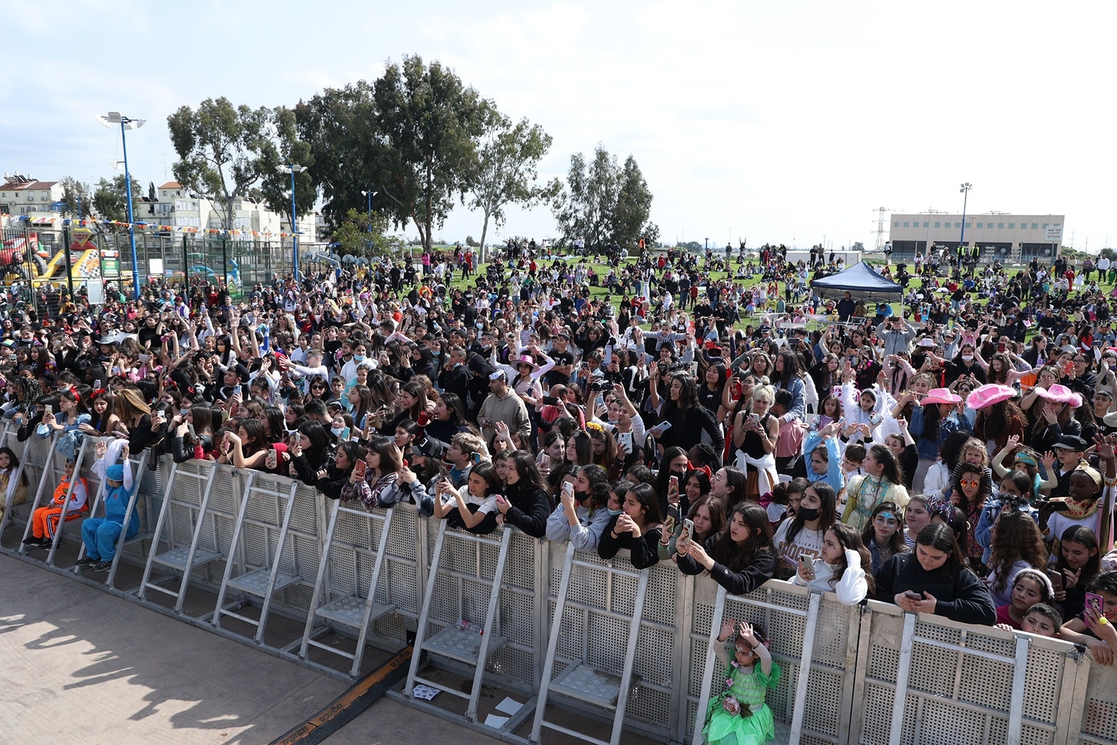 אלפי תושבי אור יהודה השתתפו בחגיגות הפורים 