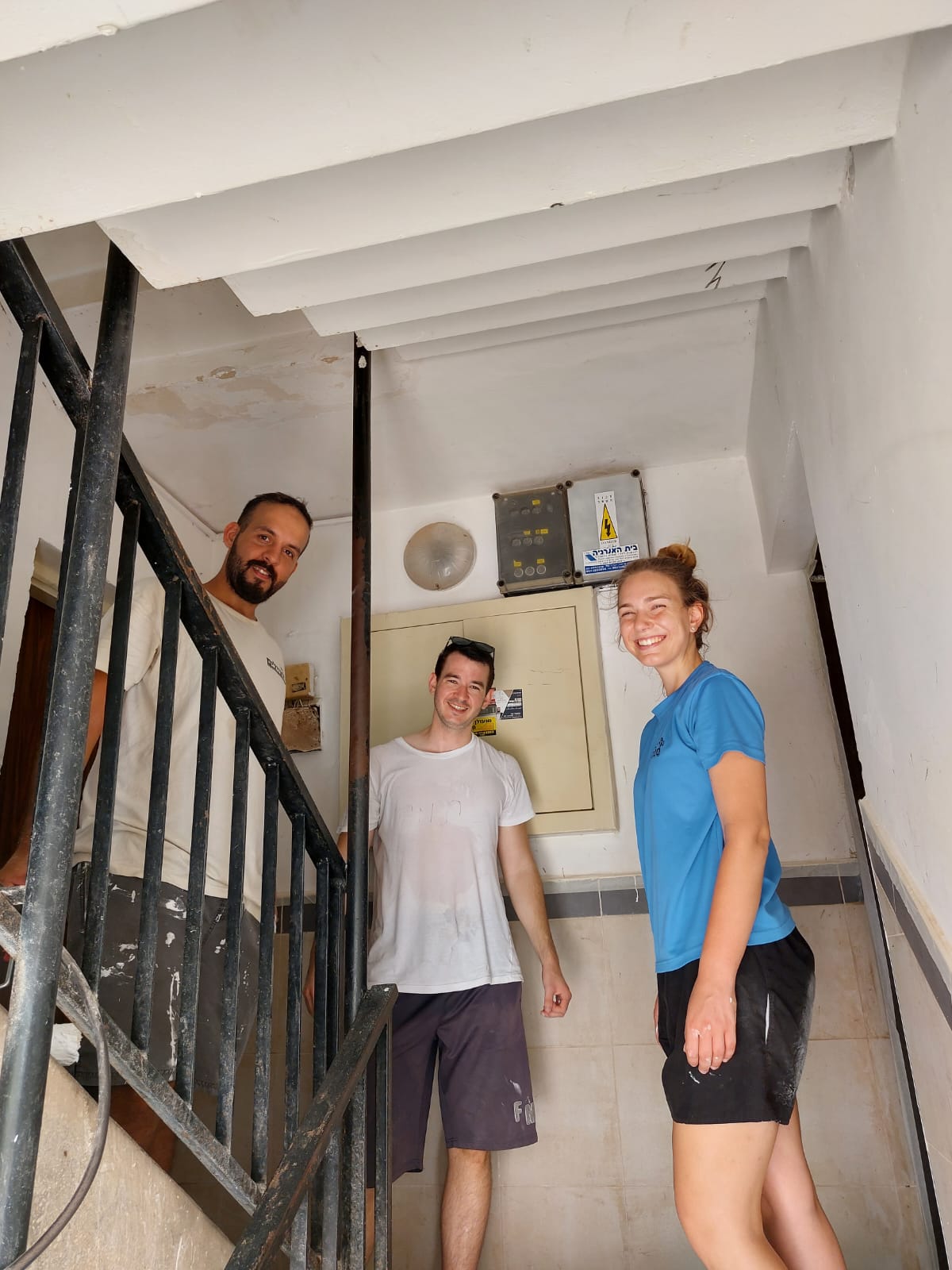 כפר הסטודנטים פתח שנה עם שיפוץ כניסות בניינים בעיר