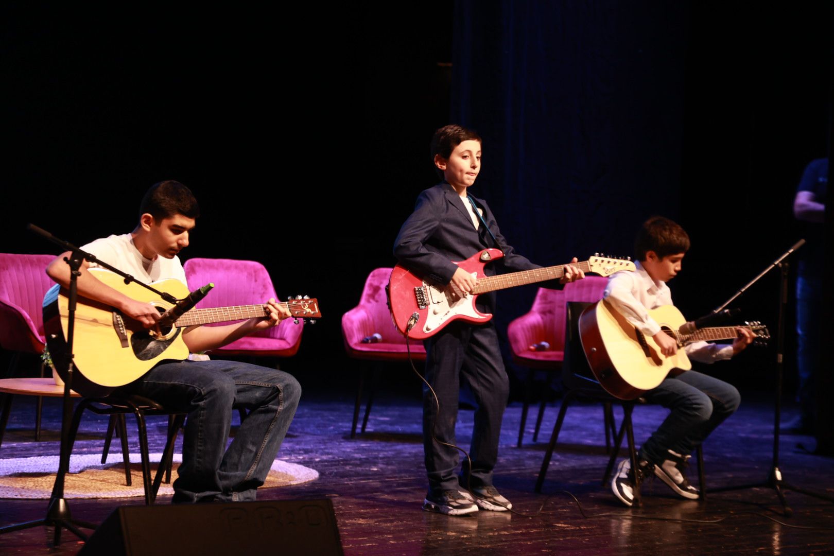 במהלך הכנס שולבו קטעים אומנותיים בהשתתפות תלמידי אור יהודה 