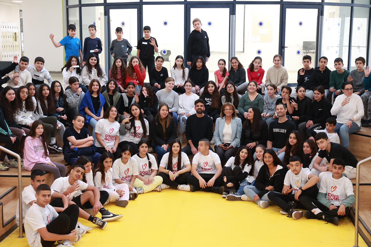 אני רואה את זה בכל מקום בעיר שלנו ובכל השנה, בוודאי היום. השכנות הטובה, הסולידריות החברתית - אהבה שאינה תלויה בדבר. יום המעשים הטובים מעודד את כולנו לחשוב ולבדוק מה ניתן לתת מעצמנו למען האחר. אני מברכת את התלמידים, התושבים ואת עובדי העירייה בכלל המחלקות והאגפים שנתרמים יום יום, שעה שעה ועושים עבודת קודש מרגשת. יישר כוח