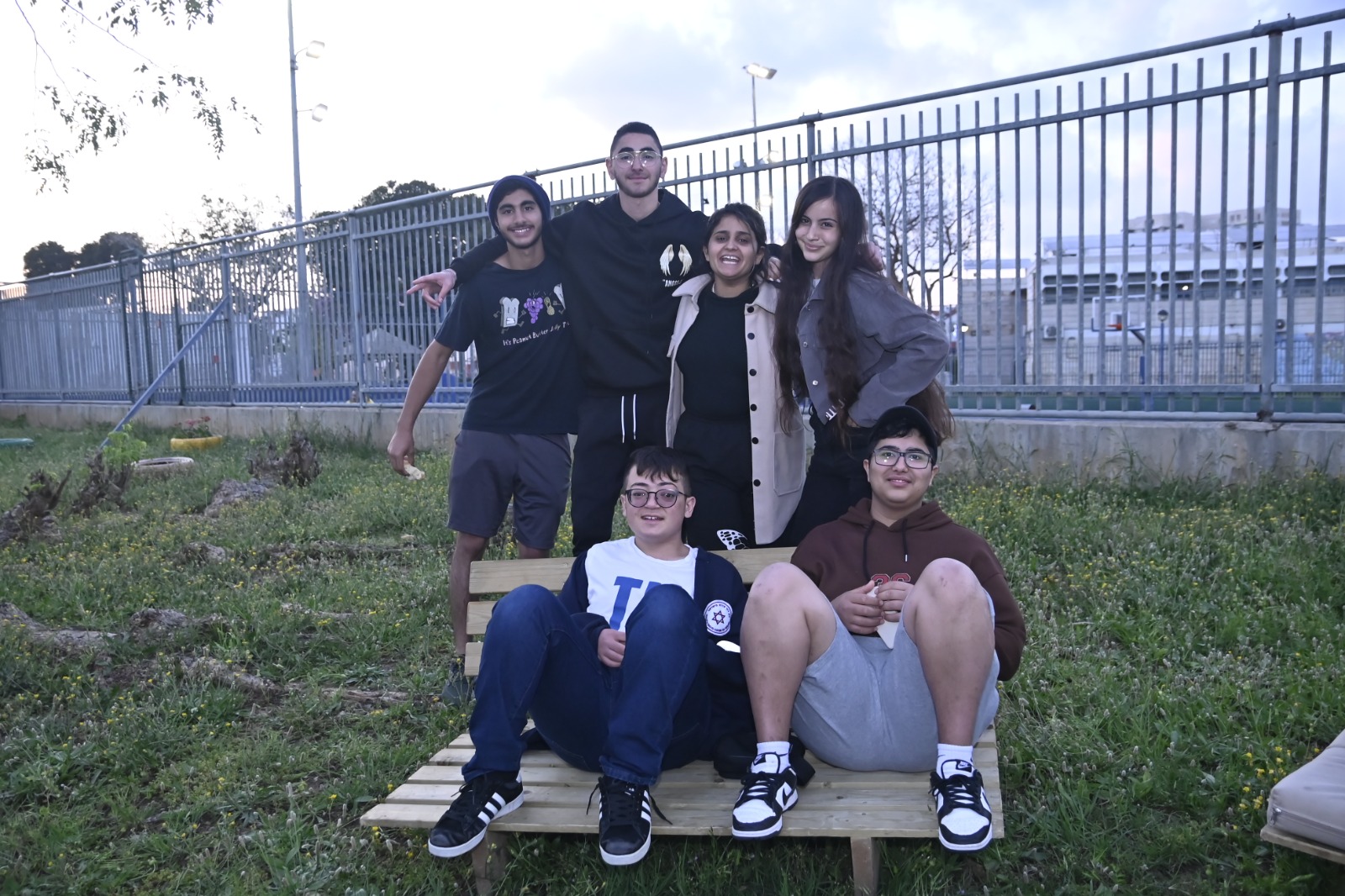 כל זאת בהובלת מחלקת הנוער ב"נפגשים" מרכזים קהילתיים בשיתוף האימהות למען עומריקי ליג'י בראשות חגית גולני. 