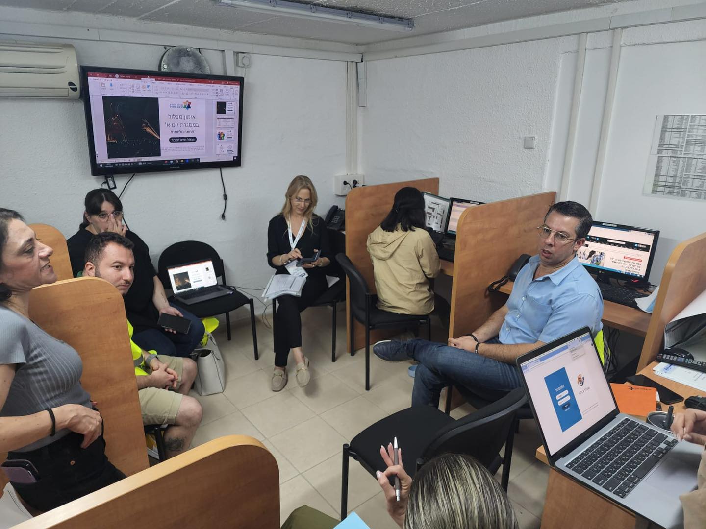 בתרגיל נעשה שימוש במערכת שוע"ל (שליטה ובקרה עורף לאומי) המחוברת לכלל גופי החירום הלאומיים שתפקידה ליצור סנכרון בין הגופים השונים במצבי חירום. לאחר יום מלא עשייה וחשיבה ובדיקת המענה הרשותי לתרחישים השונים נמצא כי אור יהודה עברה שינוי לטובה באופן מרחיק לכת בשנה האחרונה בהיערכות ובמוכנות לשעת חירום וזאת כחלק מתרגיל גדול שייערך עוד בבסיס פיקוד העורף בסוף חודש מאי השנה המכשיר את מכלולי העירייה לשיתוף פעולה בין אגפים תוך מוכנות למעבר משגרה למצב חירום.