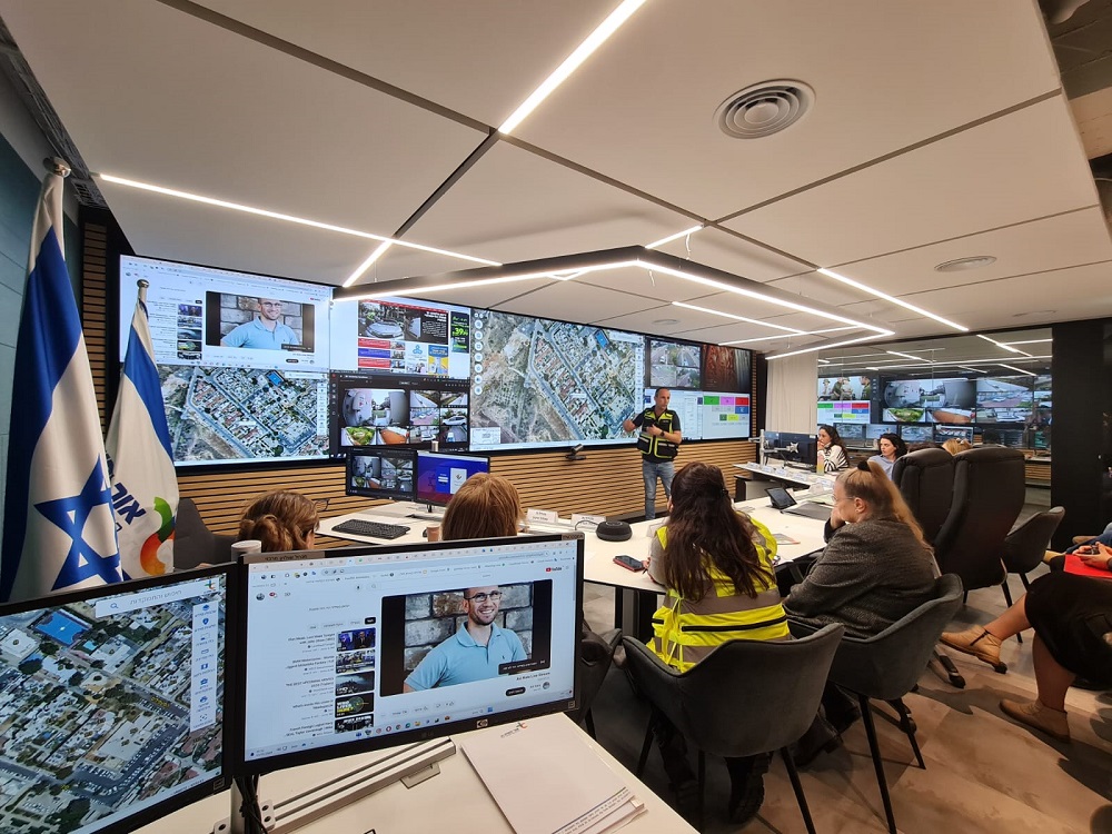 ראש העיר, ליאת שוחט, מציינת: "מלחמת חרבות ברזל לא הסתיימה ואנחנו עוקבים בדריכות גבוהה בנעשה בגבול הצפוני וברצועת עזה. חשוב לנו להיות ערוכים לכל תרחיש ולכן אנו רואים חשיבות גבוהה בתרגול הצוותים ובשמירה על כשירותם לאורן זמן למען ביטחונם של תושבי אור יהודה".