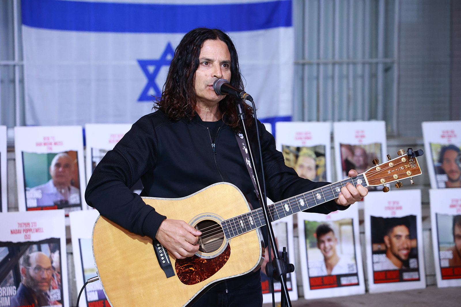 שאו דברים אלי שתיוי, אביו של עידן שתיוי ואורית אימו של אלמוג מאיר ג'אן,