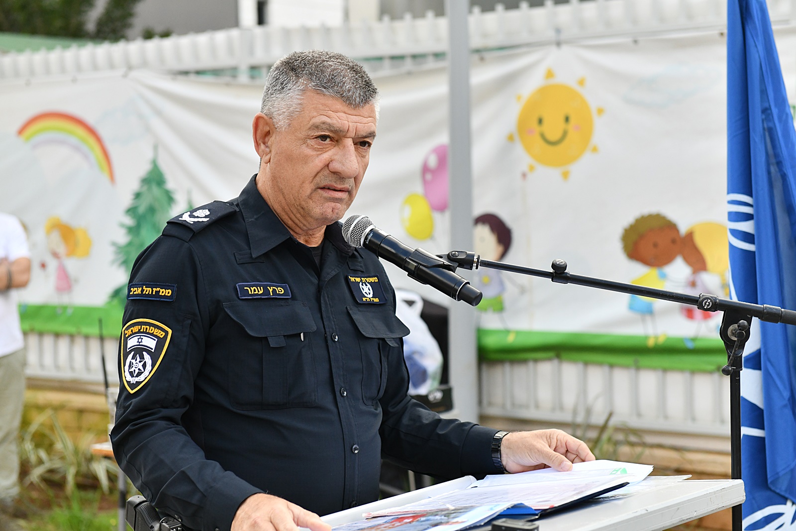 אביו של אמיר חורי ז"ל, ג'ריס חורי: "מאז האירוע הקשה, חלפו כמעט שנתיים, אך הכאב עדיין נוכח ומרסק את הלב ואת הנשמה, ואנחנו חושבים עליו יום ולילה, כל שעה וכל דקה. החוסר שלו לא נותן לנו מנוח, והכאב והגעגוע אליו מלווים אותנו דקה דקה, וככל שהזמן עובר, הגעגוע מתעצם יותר. אני בטוח שכל אדם שיעבור בגינה זו, ילד, ילדה, נער או נערה, יקבל השראה מדמותו של אמיר. והגינה הזו, 'גינת אמיר חורי', לא רק מנציחה את שמו של הבן אמיר, אלא גם מציינת את ערכי אהבת האדם והאדמה שעליהם גדל וחונך אמיר".