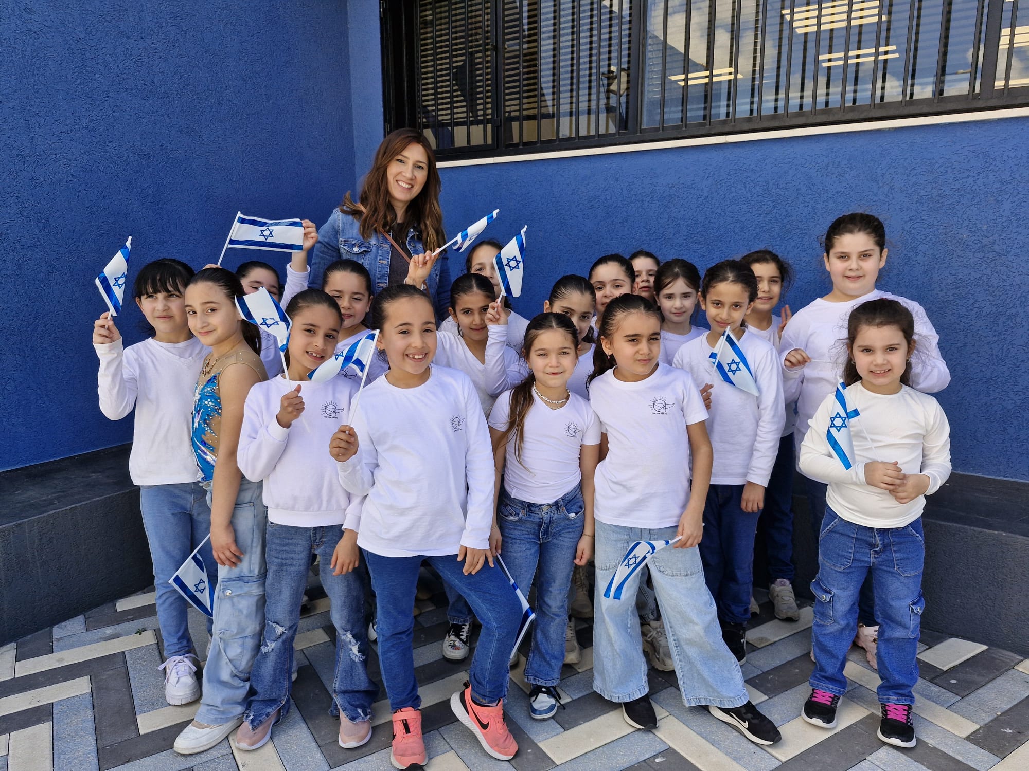 הוועדה שכללה גם את אמיר פוני, רפרנט התוכנית במחוז ת"א, ואת חברות הוועדה ענת גואטה וגלית שבתאי, התכנסה במרכז הסייבר לחדשנות דיגיטלית וקיבלה סקירה על מערכת החינוך בעיר מפי מנהלת אגף החינוך, דלילה אשכנזי. 