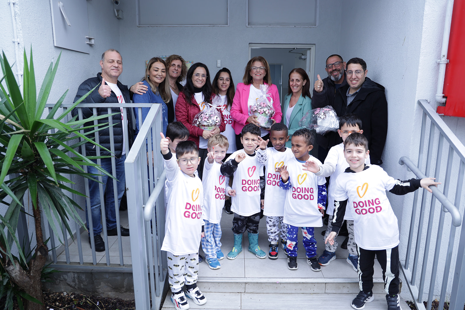 למרות מזג האוויר הגשום, יום המעשים הטובים התקיים בשבוע שעבר באור יהודה, כשבעשרות מוקדים התקיימו שלל מיזמים ויוזמות באמצעות תלמידי העיר, צעירים ובני נוער, אזרחים בוגרים ותושבים. בנוסף, חלק מהיוזמות שתוכננו להתקיים במרחב הציבורי נדחו למועדים אחרים.