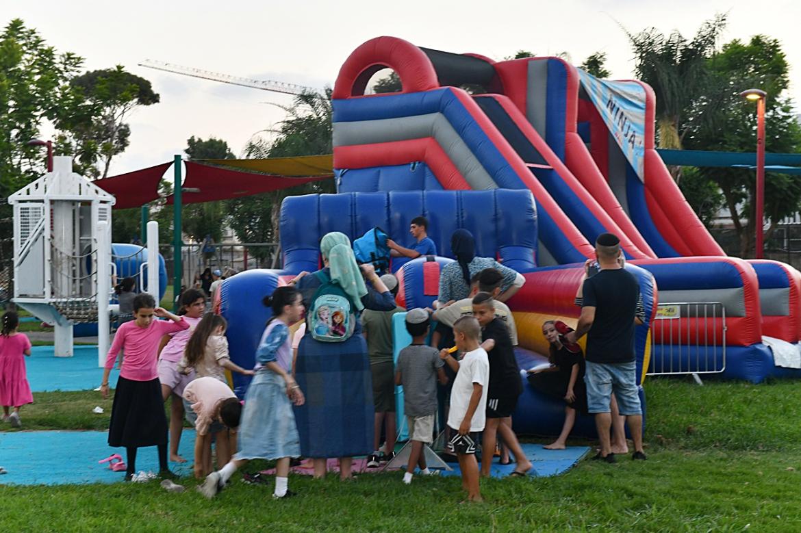אלפים מתושבי אור יהודה השתתפו