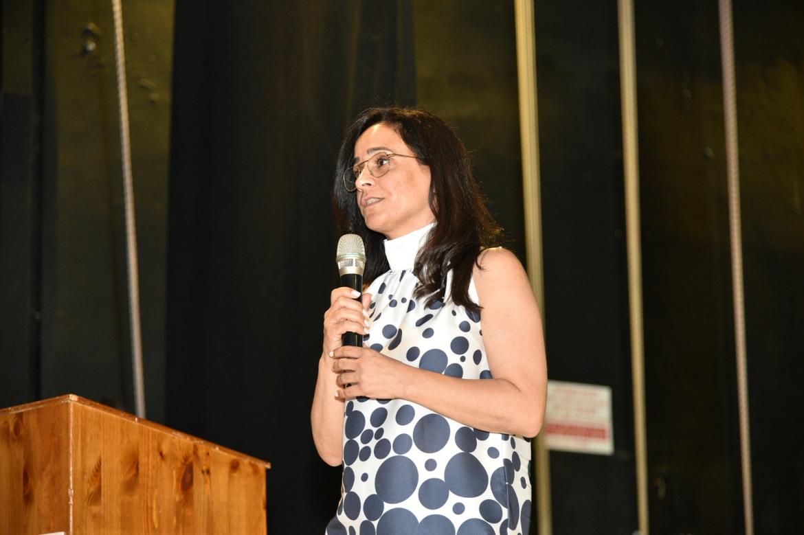 אין ספק שעובדי המחלקה 