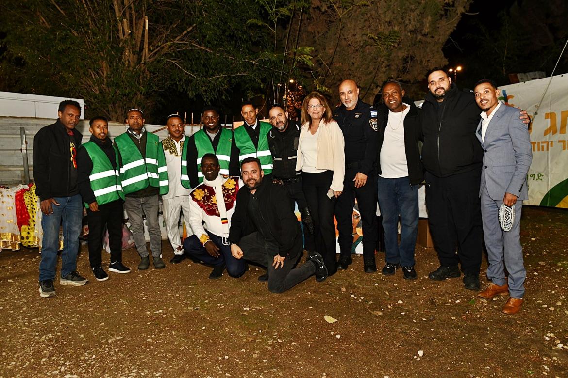 באווירה חגיגית 