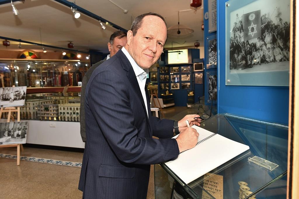 שר הכלכלה, ניר ברקת,