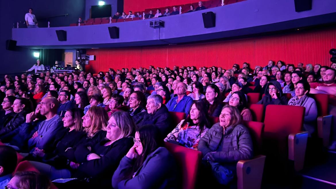 התרבות והספורט. 