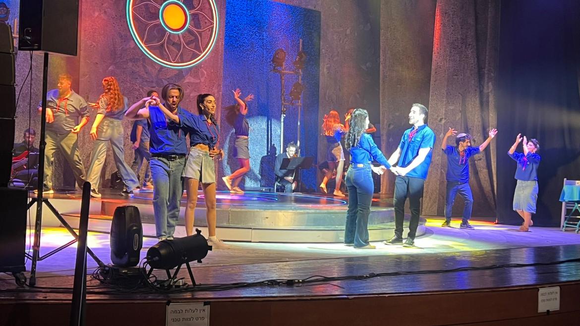 ההצגה דרדסים