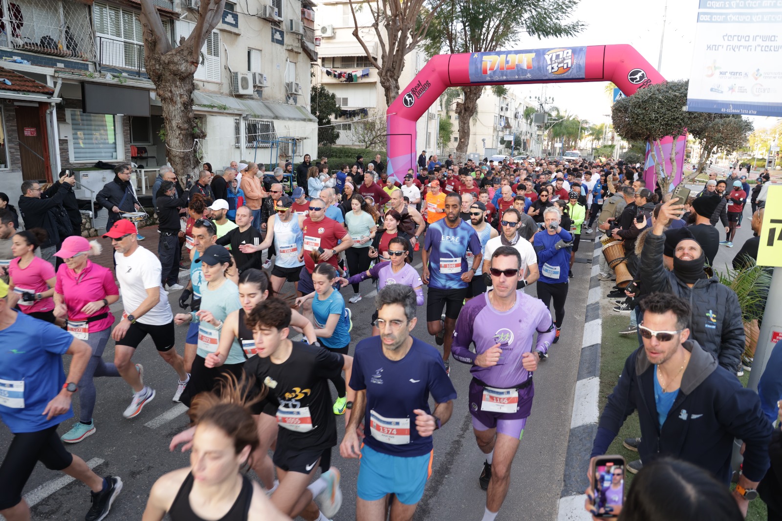 במקצה לחמישה