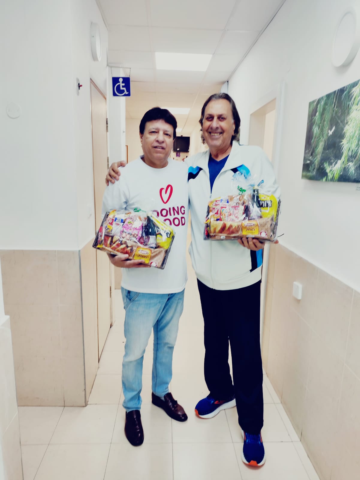 התקיימה מסיבת פורים לנשים ונערות