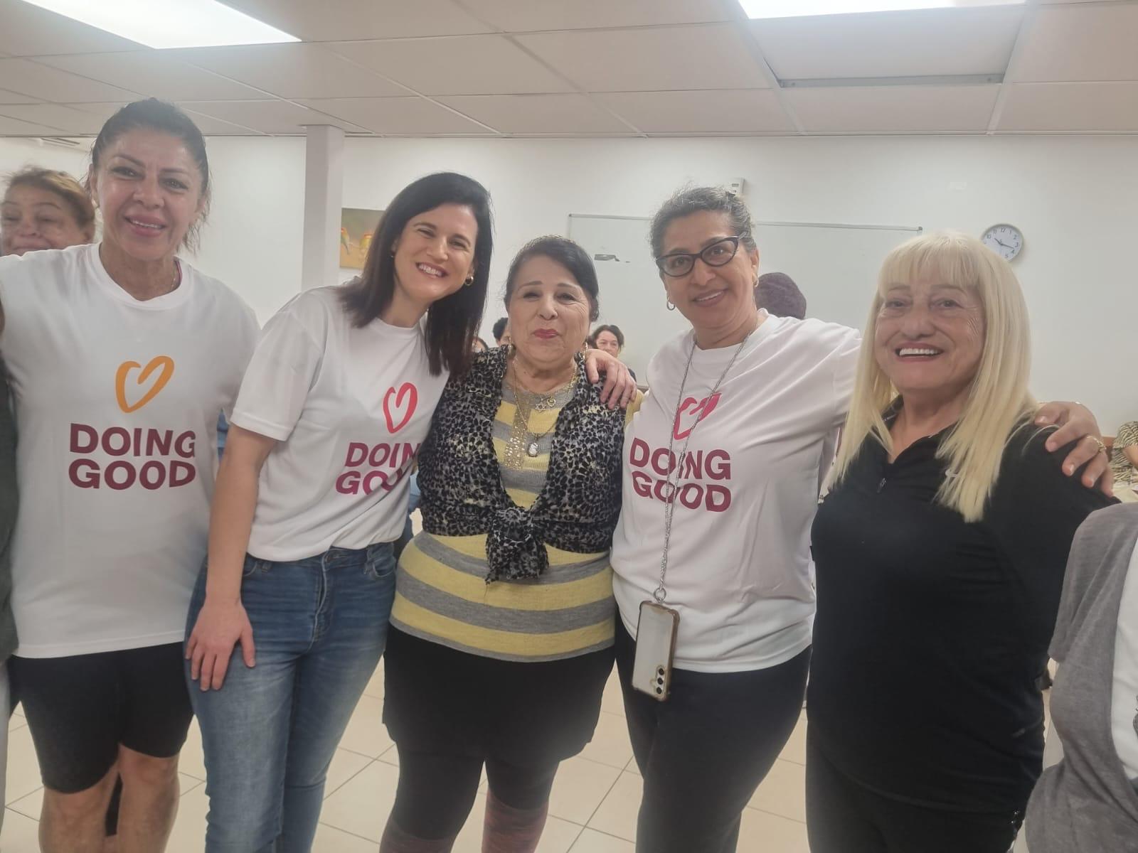 במשכן למוסיקה ולמחול בהשתתפות בני 