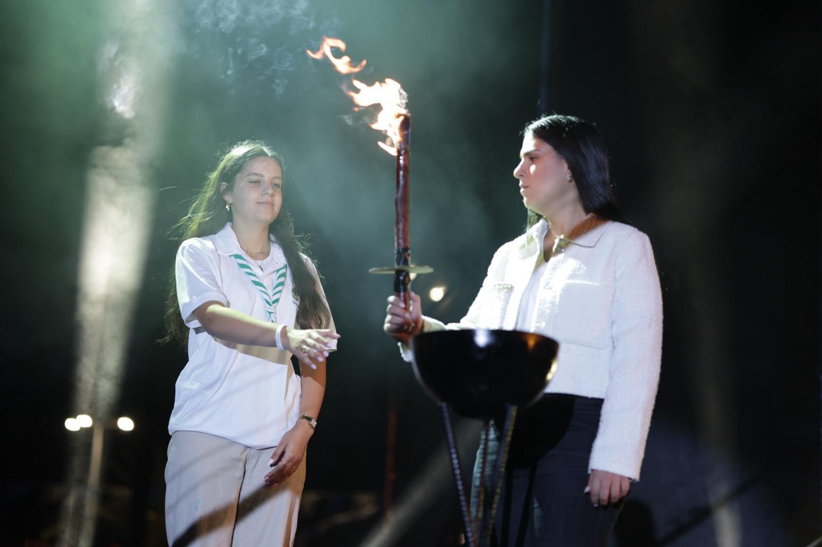 בהובלת מרכז 