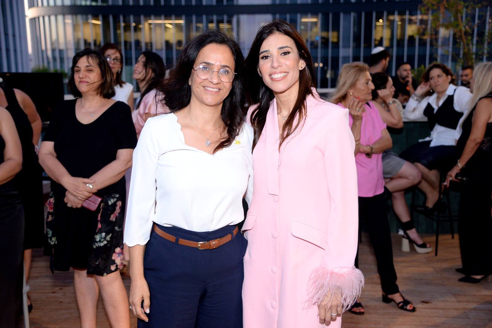  במהלך הערב הוענקו 