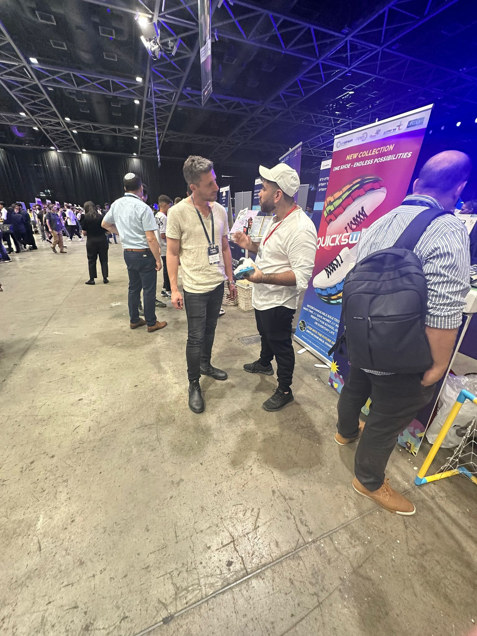  ליוניסטרים