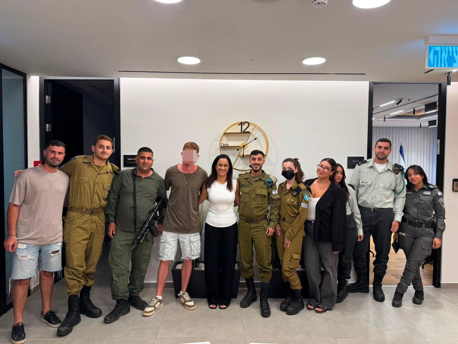 החיילים המצטיינים