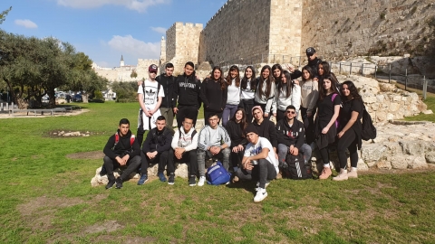 על חומותייך4.jpeg