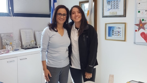 ליאת שוחט עם הדר גניש.jpeg