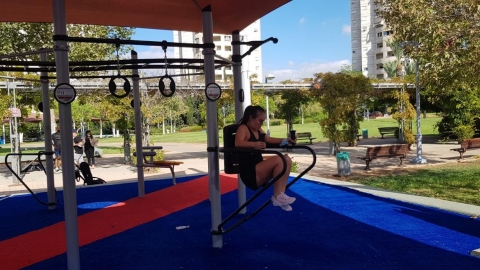 מתקני הכושר בנווה רבין2.jpg